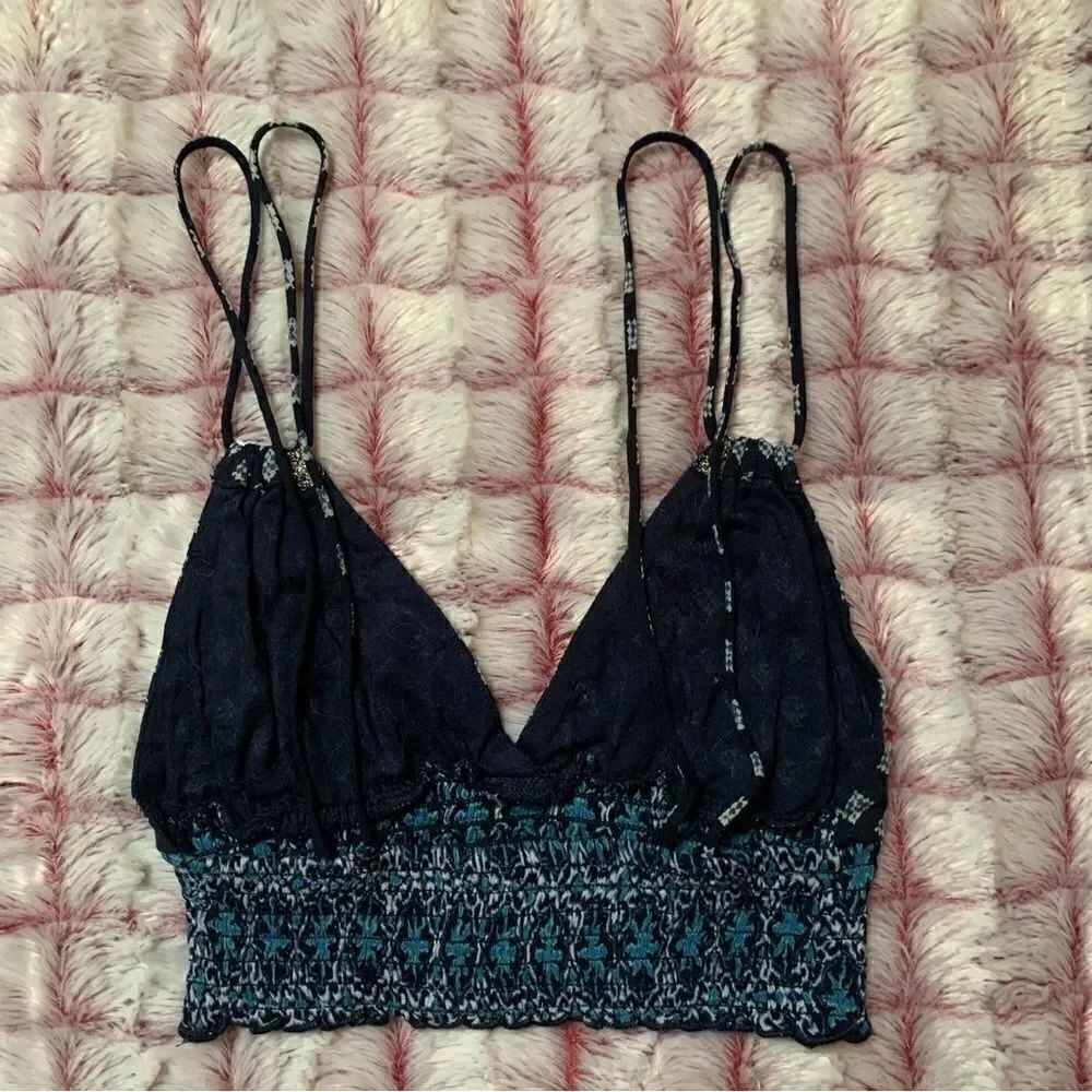 Urban outfitters Bralette Size XS - Picture 5 of 5